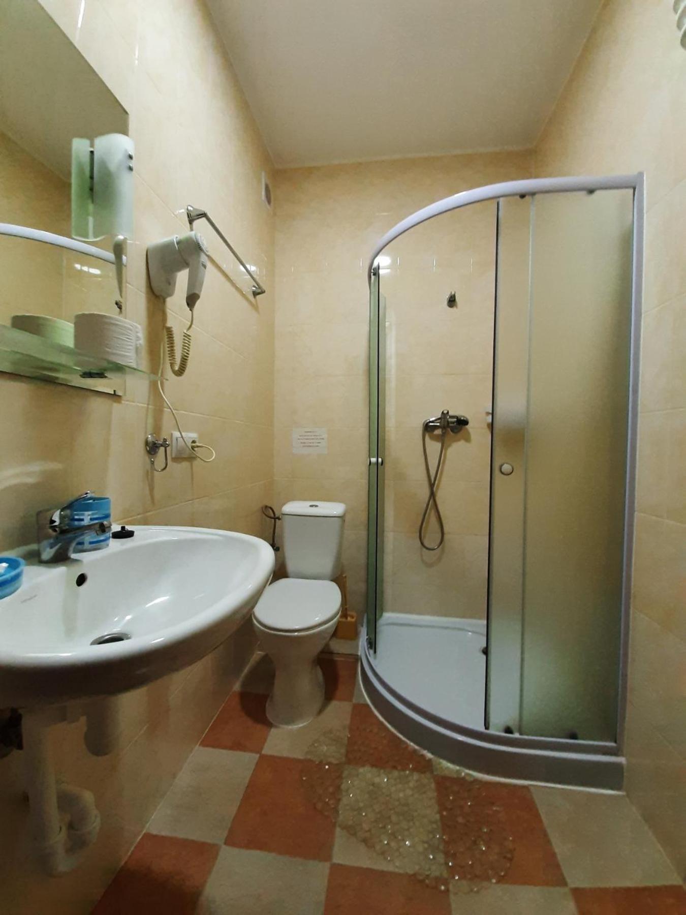 Alpiyskiy Yablunytsya Habitación foto