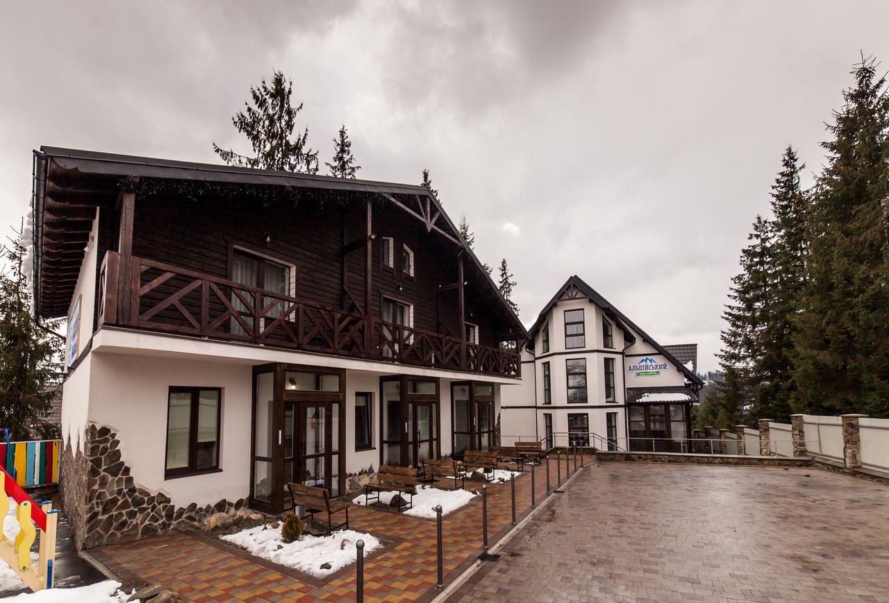 Alpiyskiy Yablunytsya Habitación foto