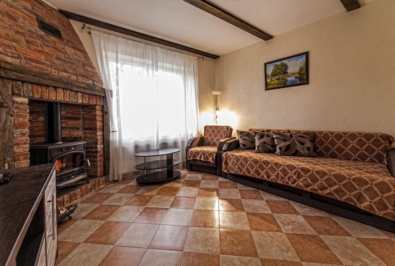 Alpiyskiy Yablunytsya Habitación foto