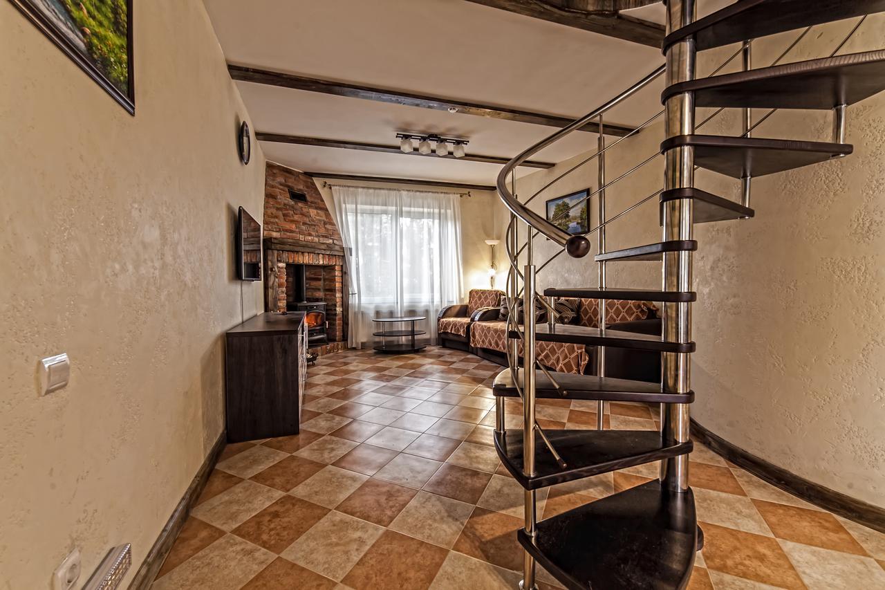Alpiyskiy Yablunytsya Habitación foto
